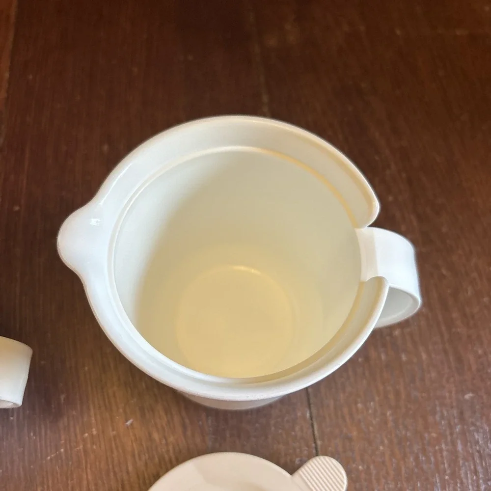 Tupperware sugar bowl